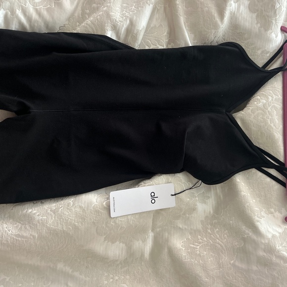 Alo soft Suns Out Onesie NWT - Picture 1 of 4